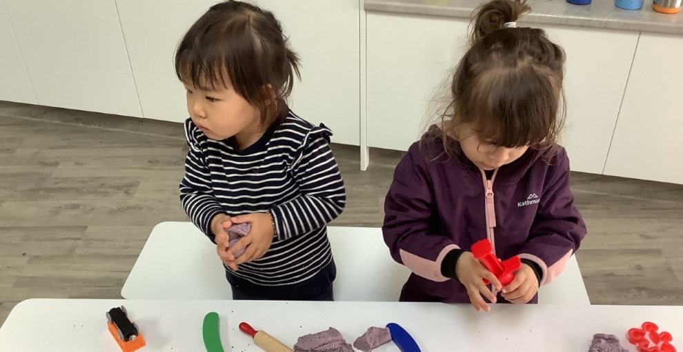 Moulding and shaping playdough