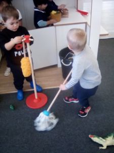 1563764418role play clean up.jpg