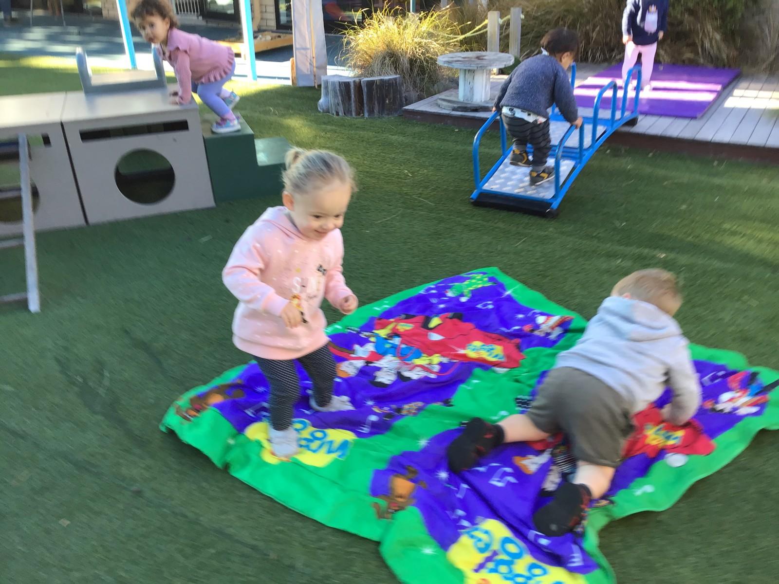 1618800867wiggles party.jfif